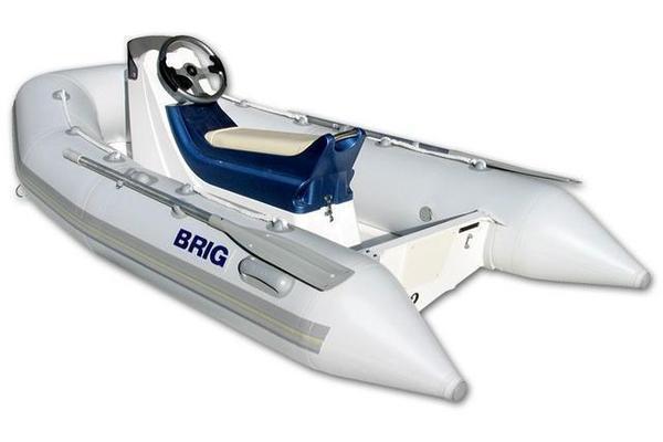 Brig - Falcon Tender F300 S Neu