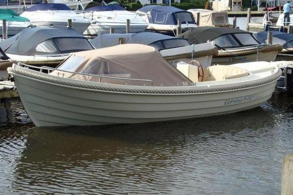 Corsiva Yachting - Corsiva 620 Classic