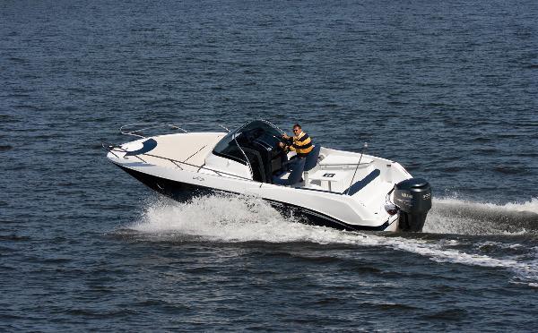 Galia - 700 Sundeck inkl F250DETX und Trailer