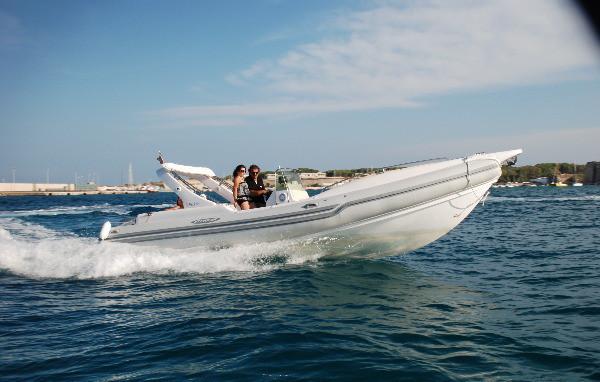 Italboats - Stingher 747 XS