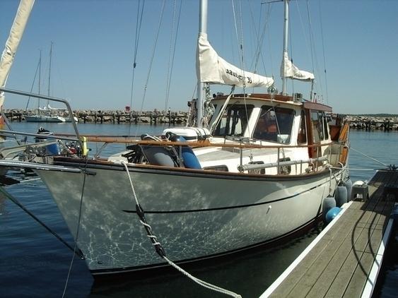 Nauta - Nauticat 33
