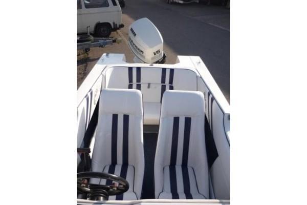 Piranha - Miura, Kleiner Offshorer, 100 KmH