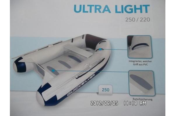 Quicksilver - 220Ultralight4Ps