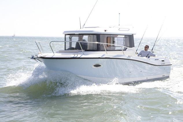 Quicksilver - CAPTUR 755 PILOTHOUSE