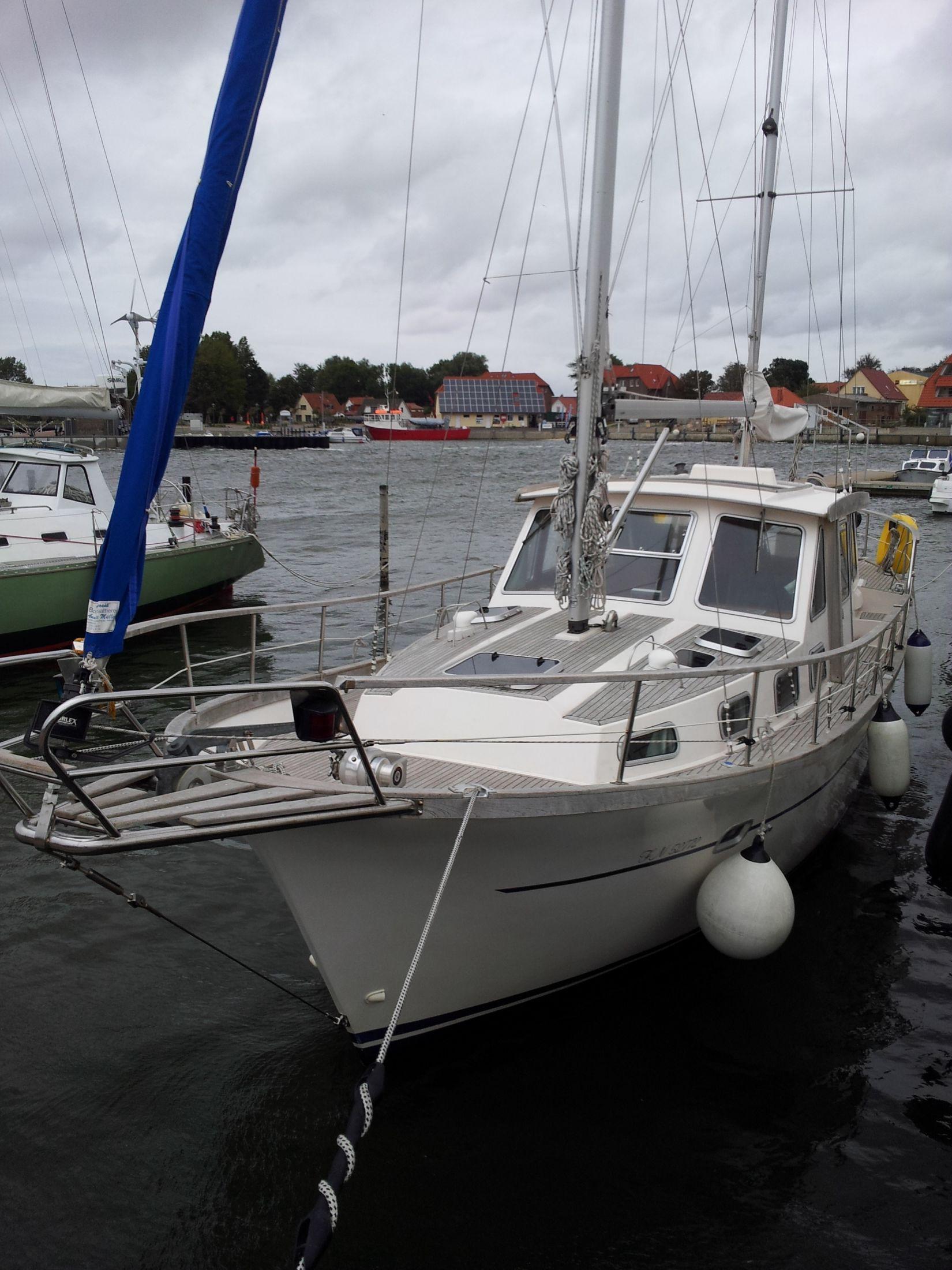 Siltala Yachts OY Nauticat 33, Barth