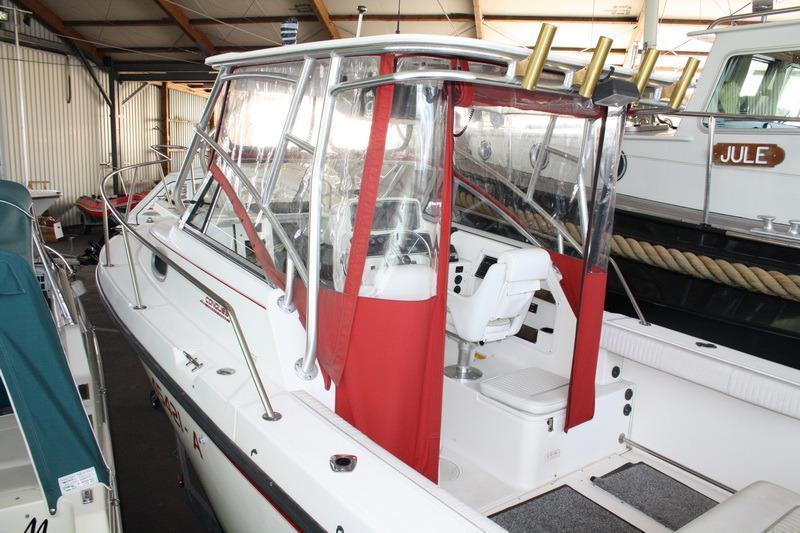 Boston Whaler Conquest 23, Ausstellungshalle bcm-Münster